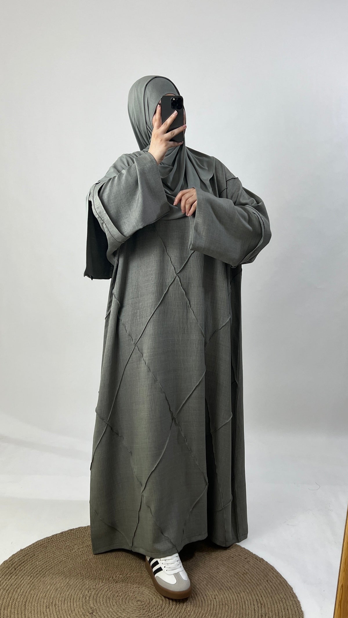 Abaya Razan (Version 2025)