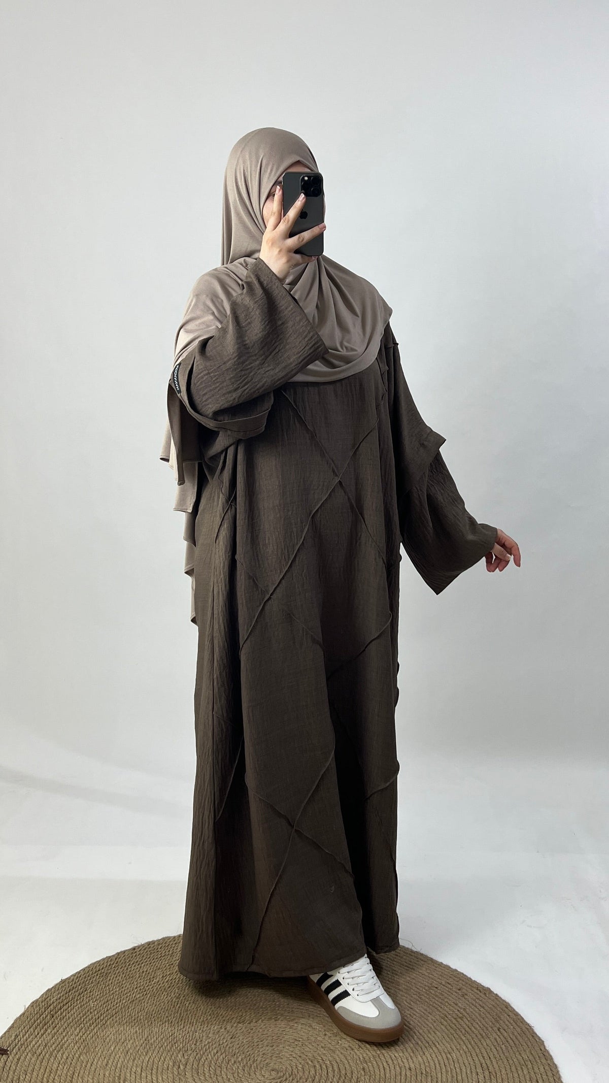 Abaya Razan (Version 2025)