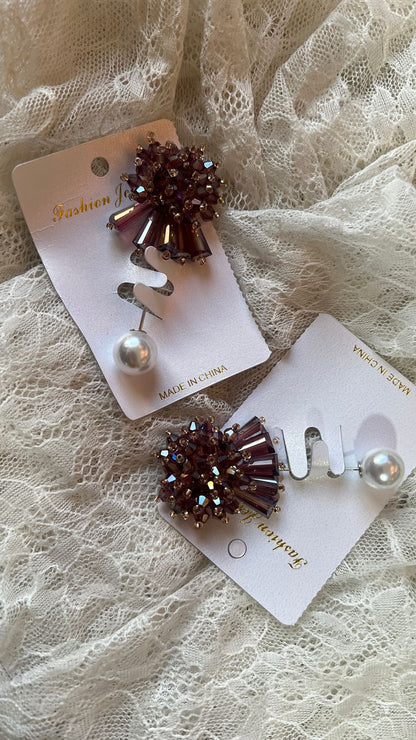 دبوس الورد اللؤلؤي (P)