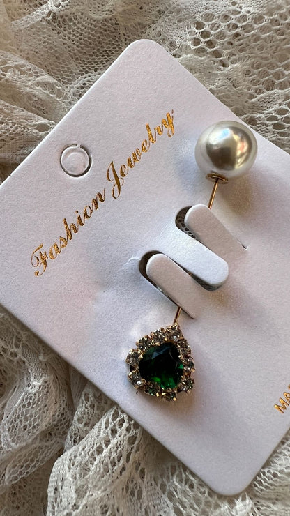 دبوس قلب بلؤلؤة