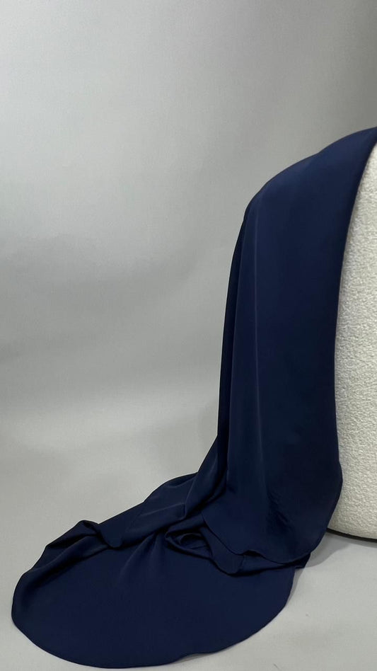 Hijab bleu marine