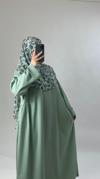 عباءة ناديا