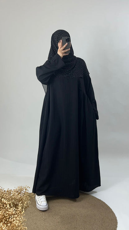 عباءة ناديا